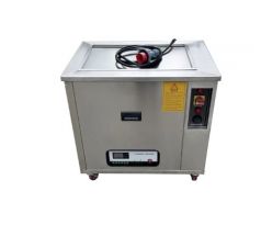 Priemyselná ultrazvuková čistička 28 kHz, generátor inside